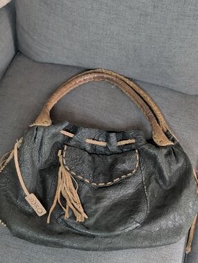 Muxo Leather Slouchy Purse. Super Soft Two Tone Handbag. Camilla Alves 2010s Y2k
